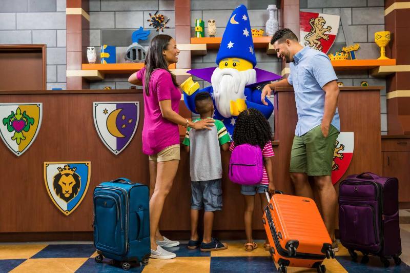 Legoland Castle Hotel Carlsbad Ngoại thất bức ảnh
