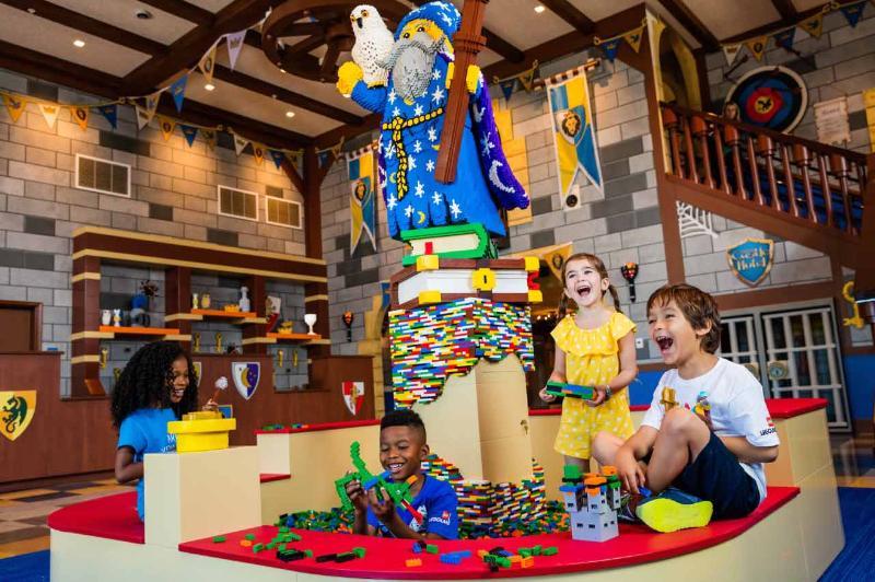 Legoland Castle Hotel Carlsbad Ngoại thất bức ảnh